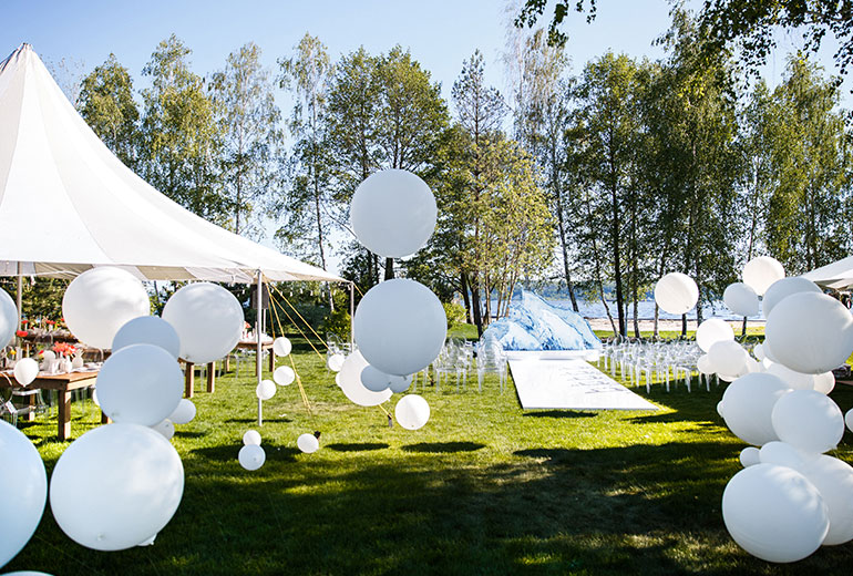 4 Types Of Tents That Are Perfect For Summer Events