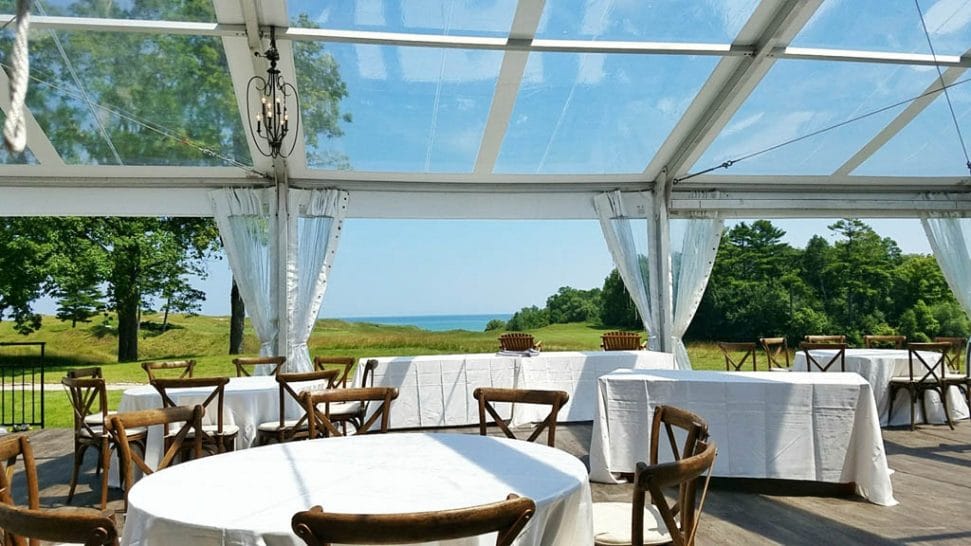 Can you set up clear top tents for your wedding reception?