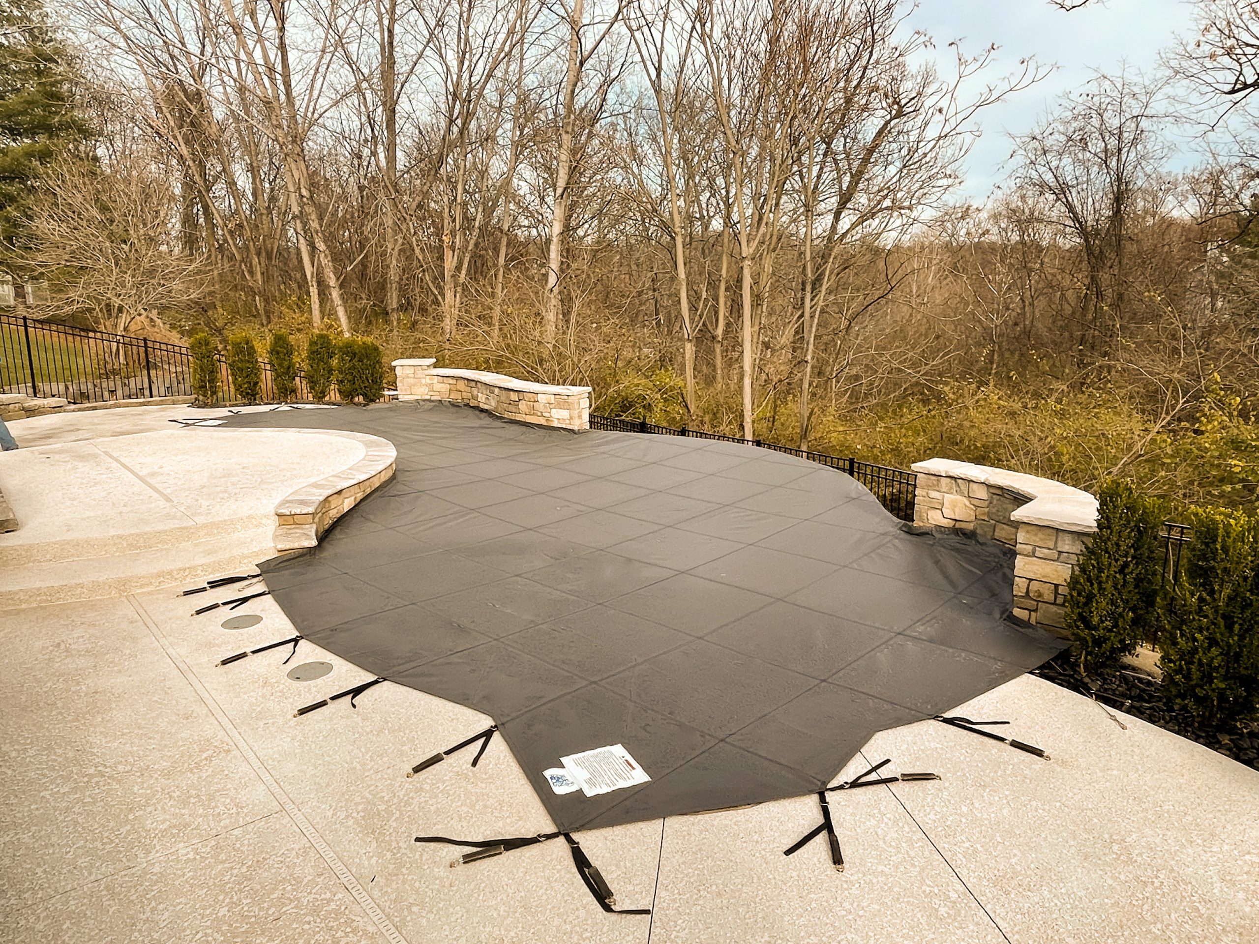 Mesh Pool Covers: The Lightweight Fall Solution