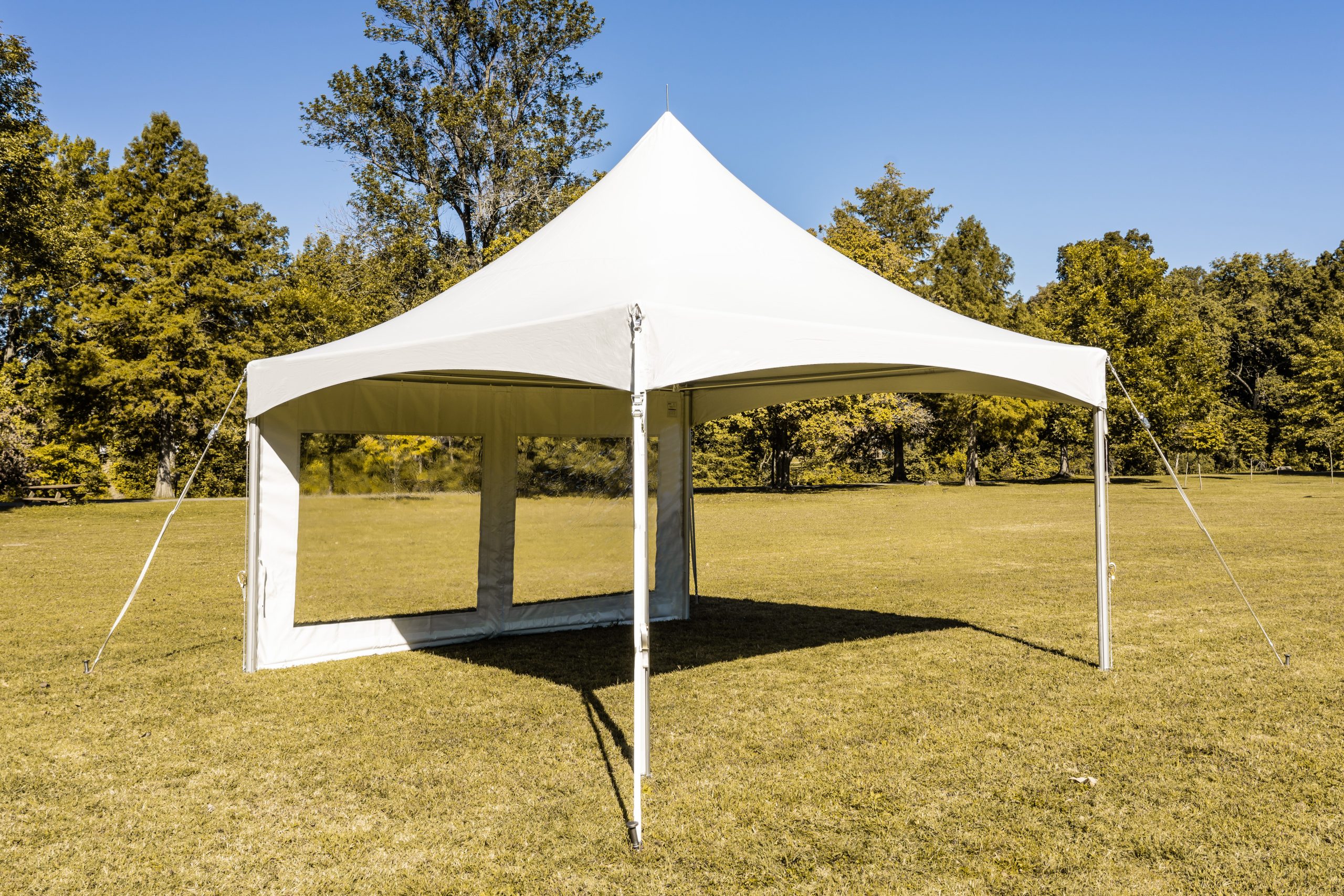 Tent-Frame-F3HP-15X15-With Walls-IMG1