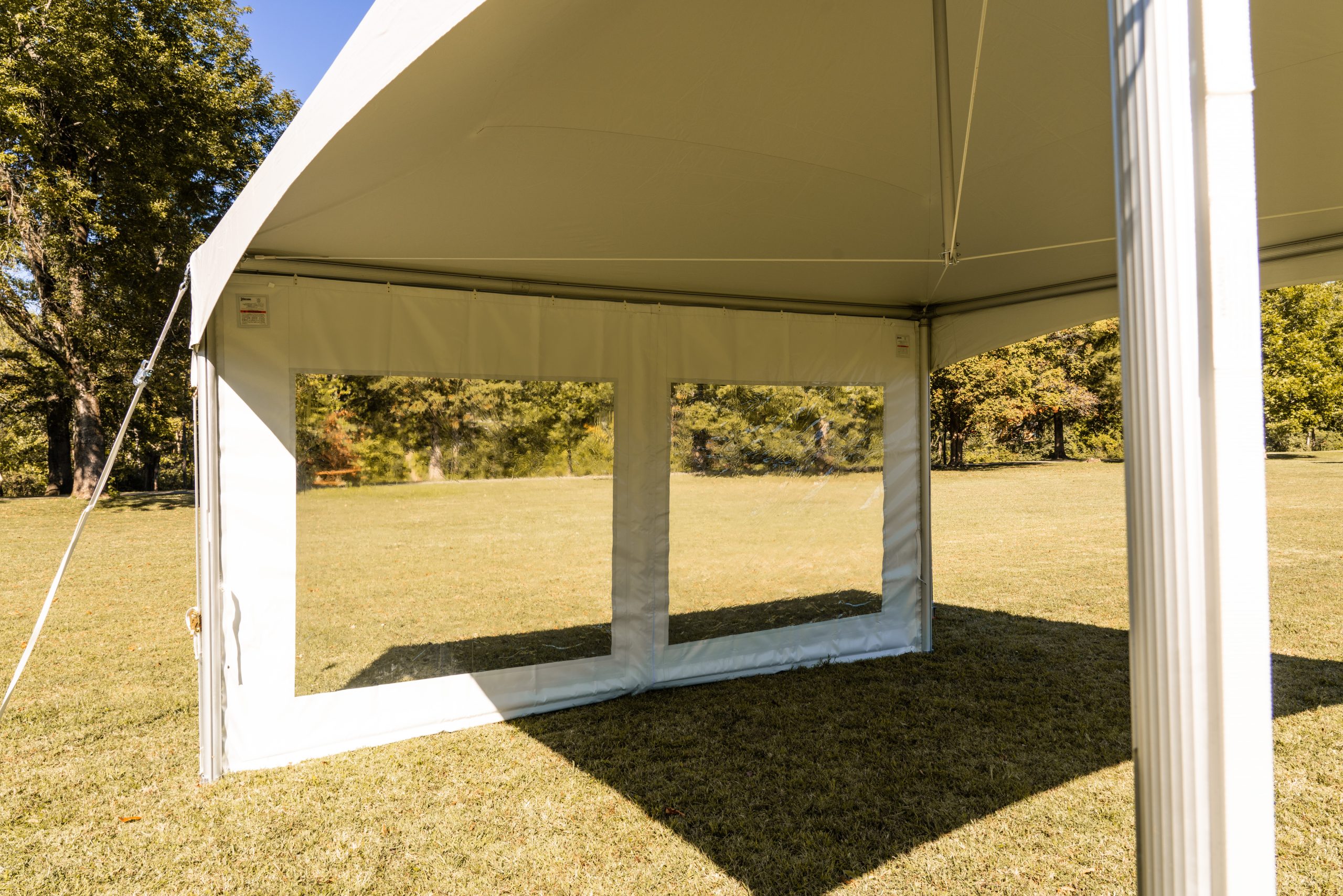 Tent-Frame-F3HP-15X15-With Walls-IMG2