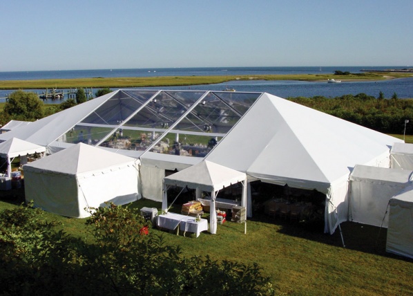 Clear tents comprise a weather-resistant design and prevent rain and wind from ruining your occasion.