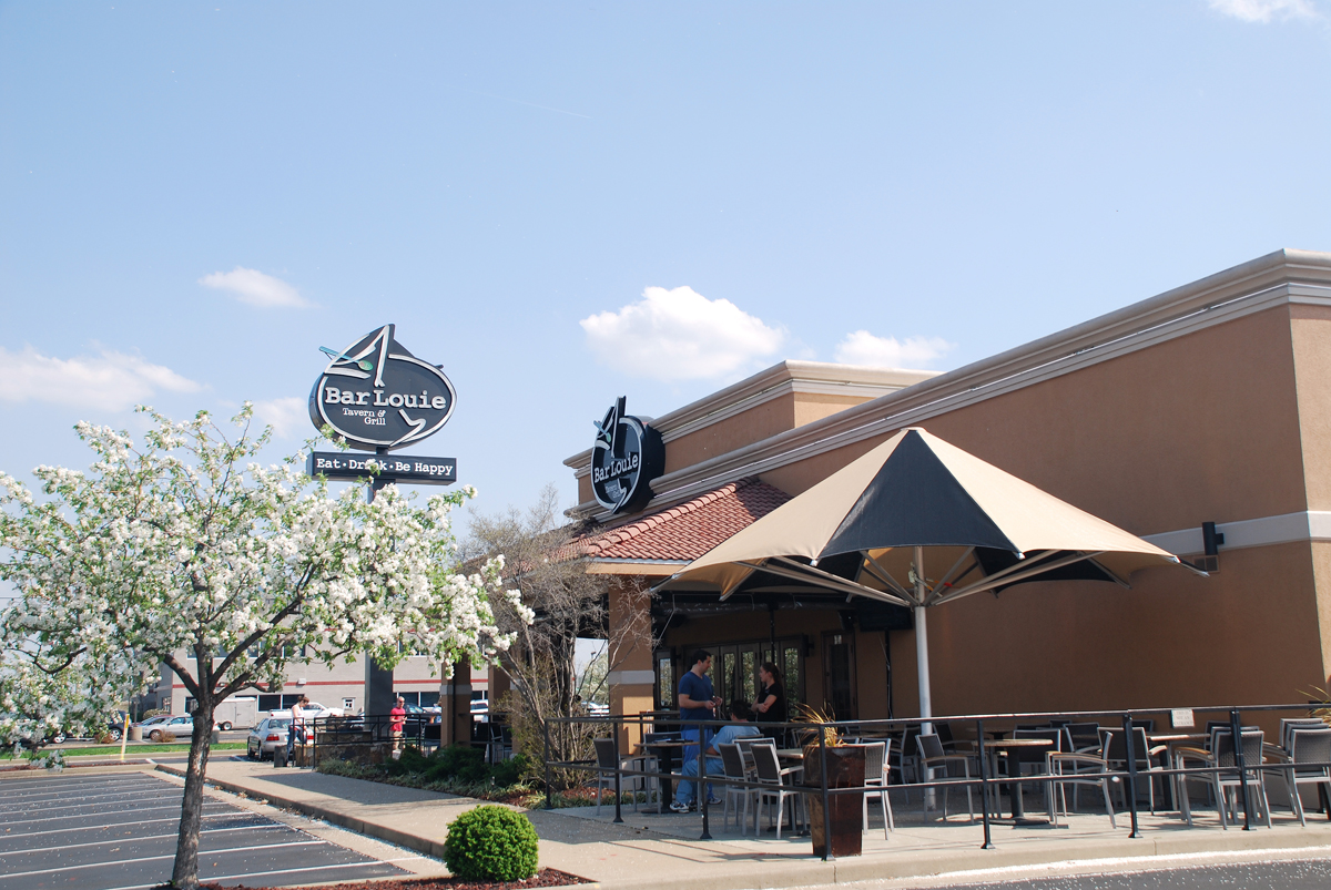 Commercial Patio Umbrellas