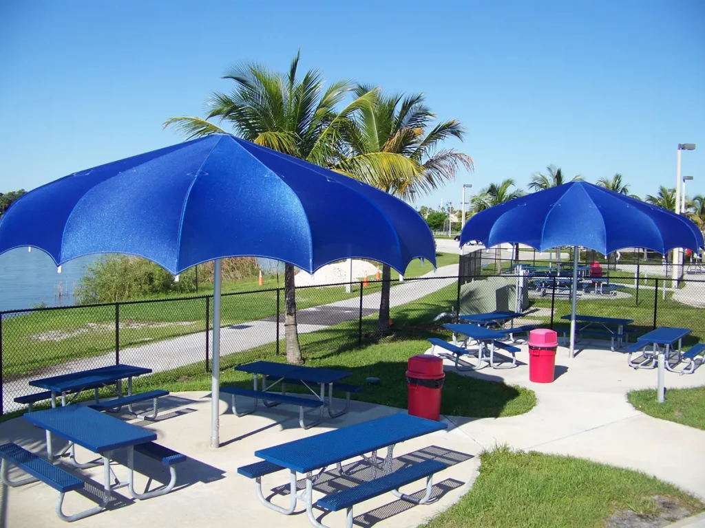 Modern outdoor shade structure providing elegant shade solutions for commercial and residential spaces.